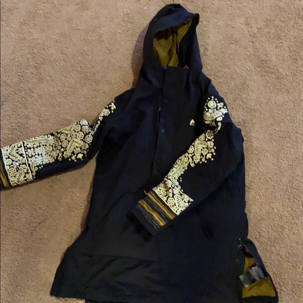 Size M burton ski jacket